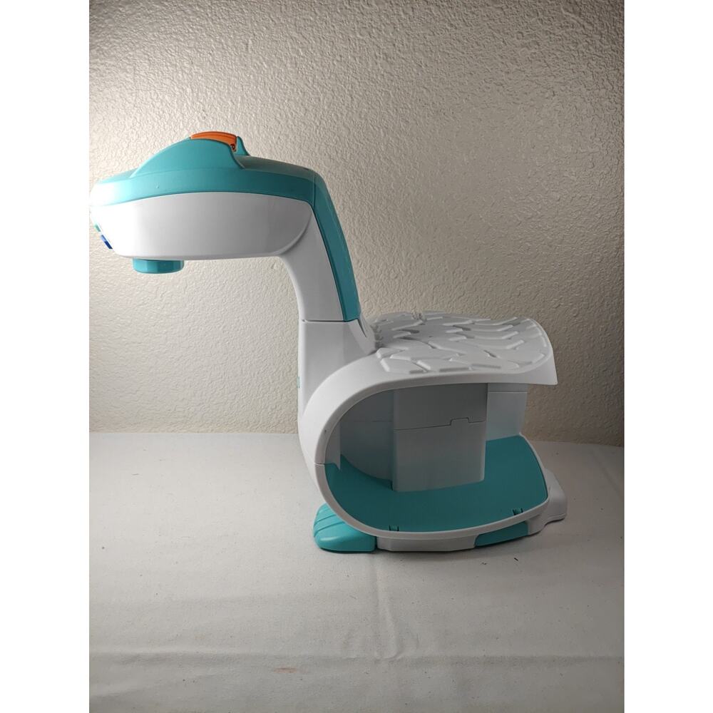Smart Sketcher 2.0 Projector, Drawing and Tracing Projector for Kids3 Cartridges - Picture 2 of 5